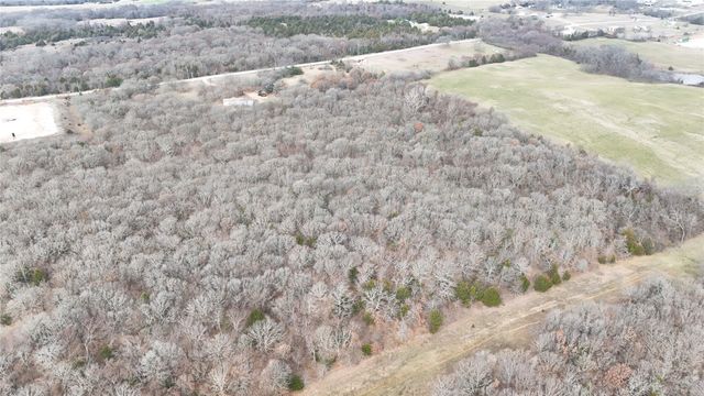 17414 Bridgeview Road, Madill, OK 73446