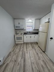 85 Trapelo 41, Waltham, MA 02452