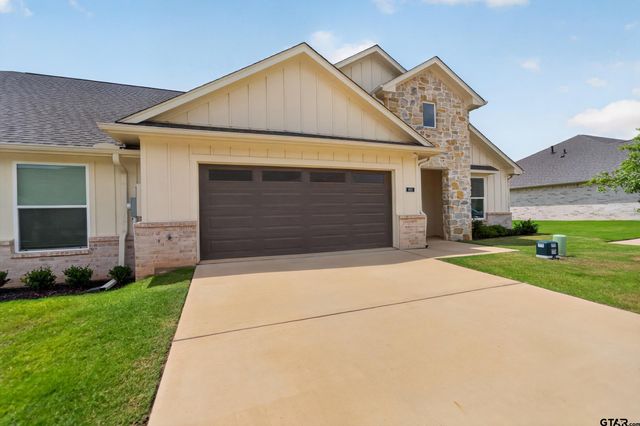 6151 Hamilton Meadows Way, Tyler, TX 75703