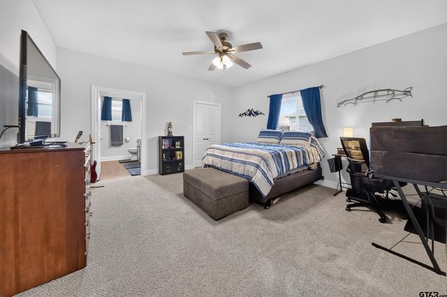 6151 Hamilton Meadows Way, Tyler, TX 75703