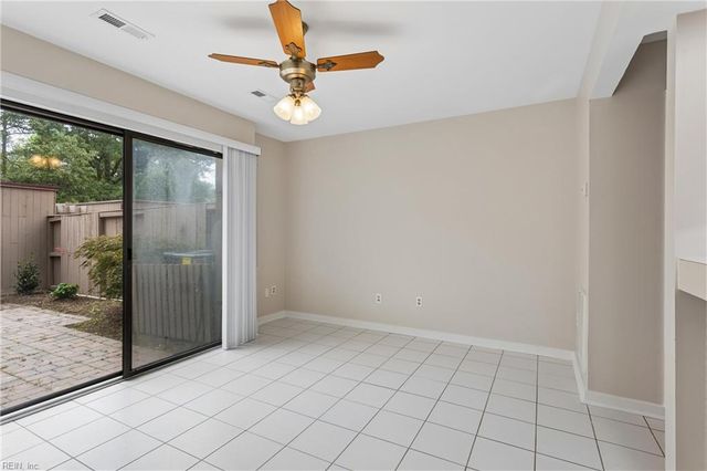 104 Harrops Gln, Williamsburg, VA 23185
