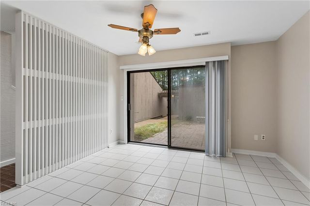 104 Harrops Gln, Williamsburg, VA 23185