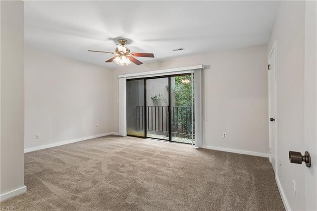 104 Harrops Gln, Williamsburg, VA 23185