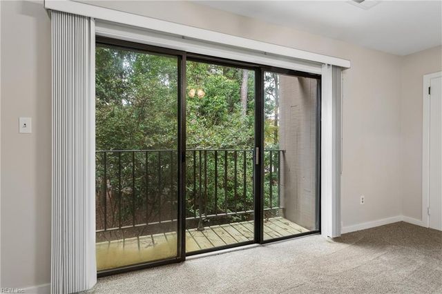 104 Harrops Gln, Williamsburg, VA 23185