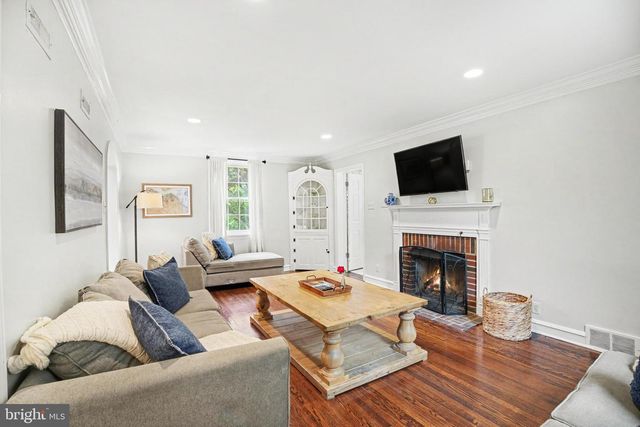 235 HOPKINS RD, Haddonfield, NJ 08033