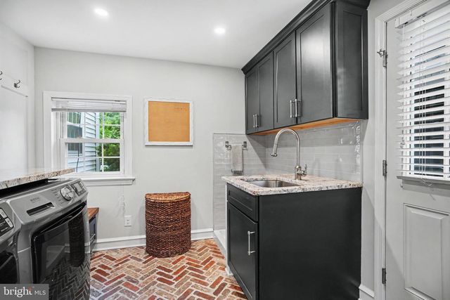 235 HOPKINS RD, Haddonfield, NJ 08033