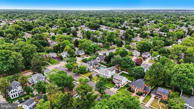 235 HOPKINS RD, Haddonfield, NJ 08033