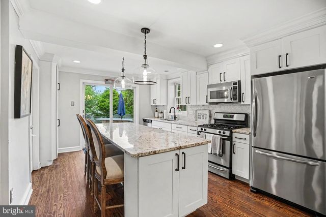 235 HOPKINS RD, Haddonfield, NJ 08033