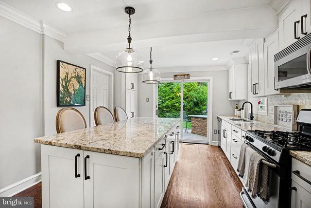 235 HOPKINS RD, Haddonfield, NJ 08033