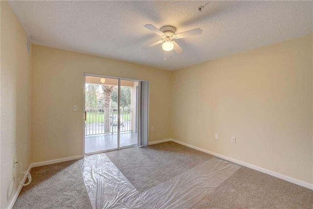 231 SW Palm Dr Apt 207, Port St Lucie, FL 34986