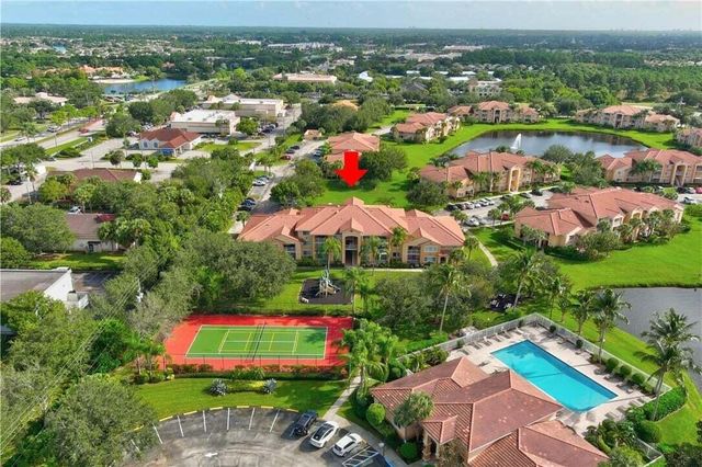 231 SW Palm Dr Apt 207, Port St Lucie, FL 34986
