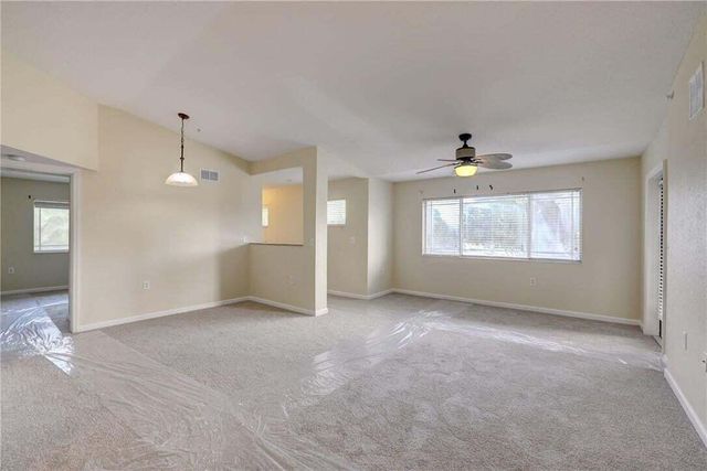 231 SW Palm Dr Apt 207, Port St Lucie, FL 34986