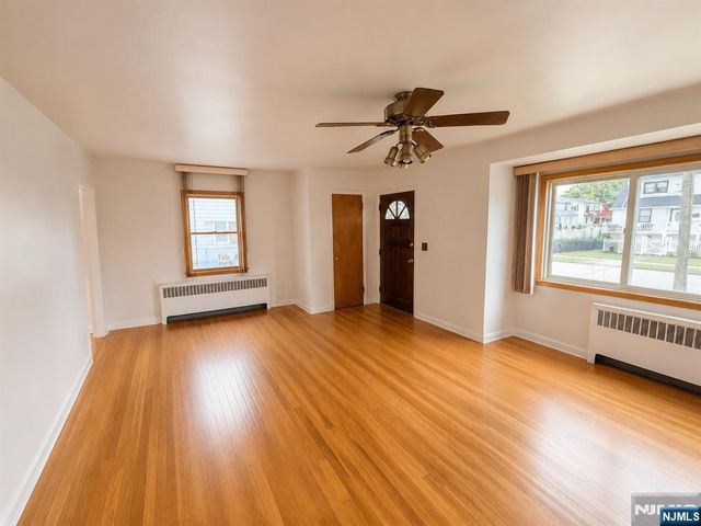224 Sherwood Avenue, Paterson, NJ 07502
