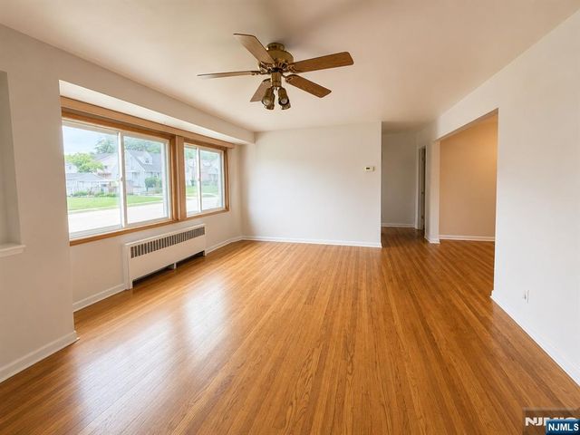 224 Sherwood Avenue, Paterson, NJ 07502