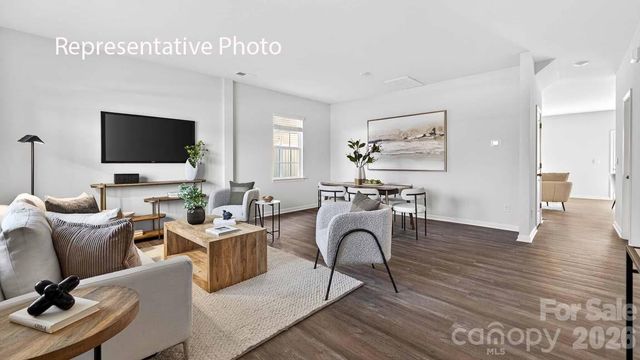 135 Pecan Grove Lane, Statesville, NC 28677