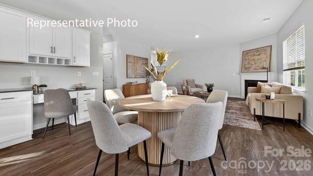 135 Pecan Grove Lane, Statesville, NC 28677