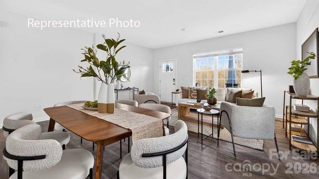 135 Pecan Grove Lane, Statesville, NC 28677