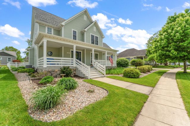 2405 Dickinson Road, Chesterton, IN 46304