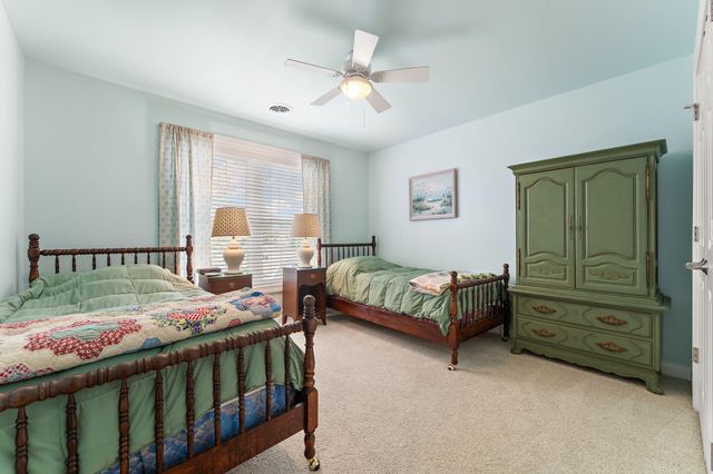 2405 Dickinson Road, Chesterton, IN 46304