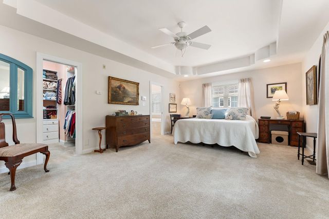 2405 Dickinson Road, Chesterton, IN 46304