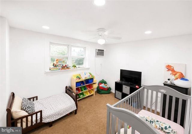 322 E FELL ST, Summit Hill, PA 18250