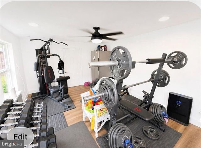 322 E FELL ST, Summit Hill, PA 18250