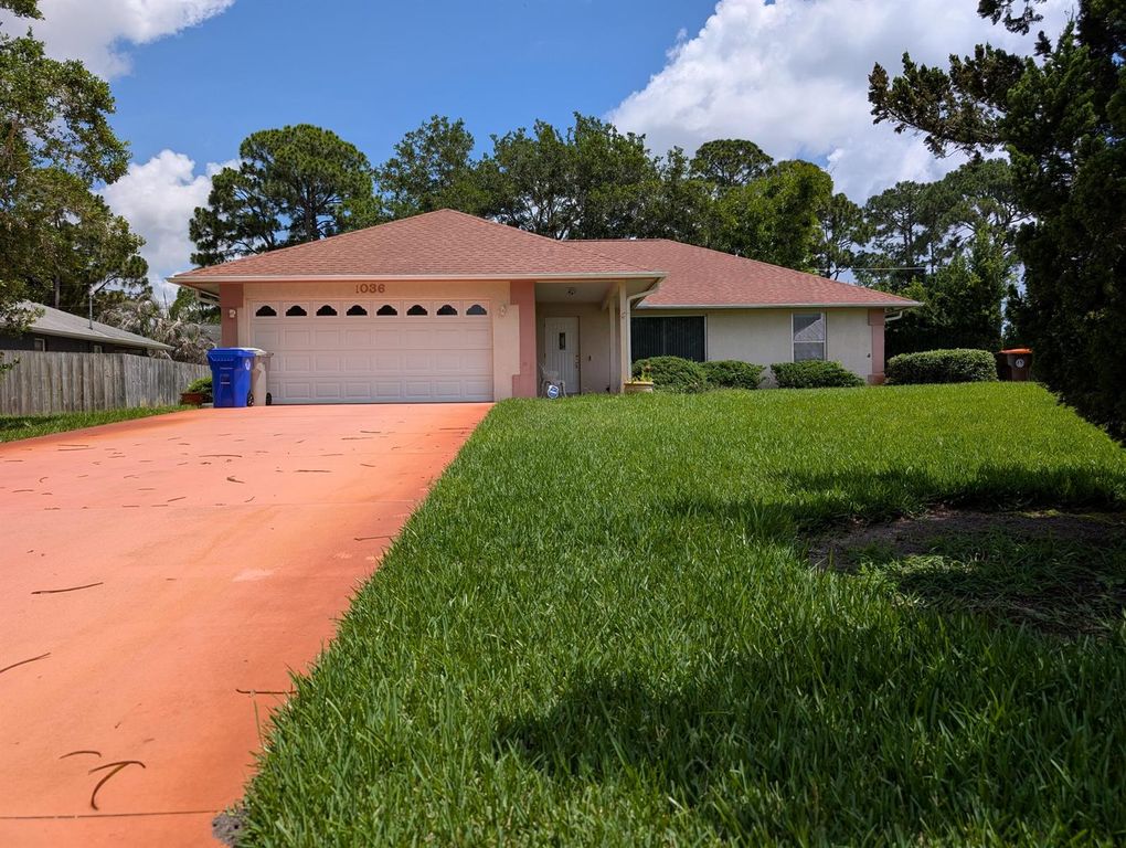 1036 18th Street SW, Vero Beach, FL 32962