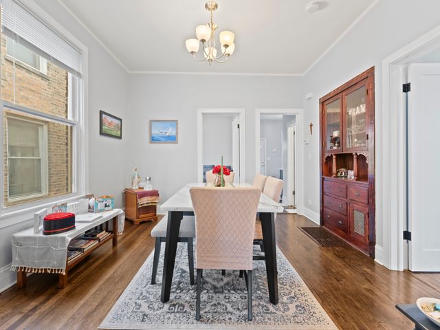 2732 N Richmond Street, Chicago, IL 60647