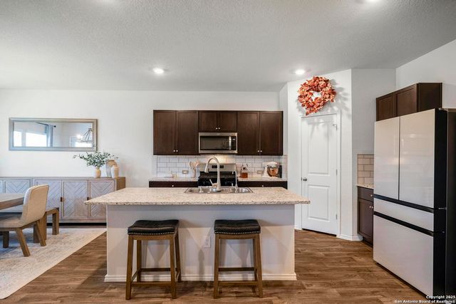 13943 oolite, San Antonio, TX 78253