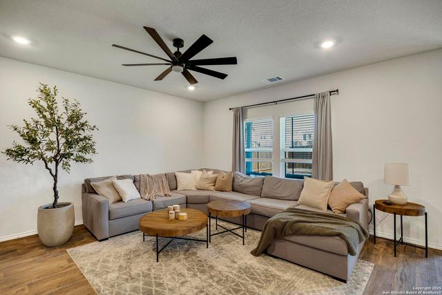 13943 oolite, San Antonio, TX 78253