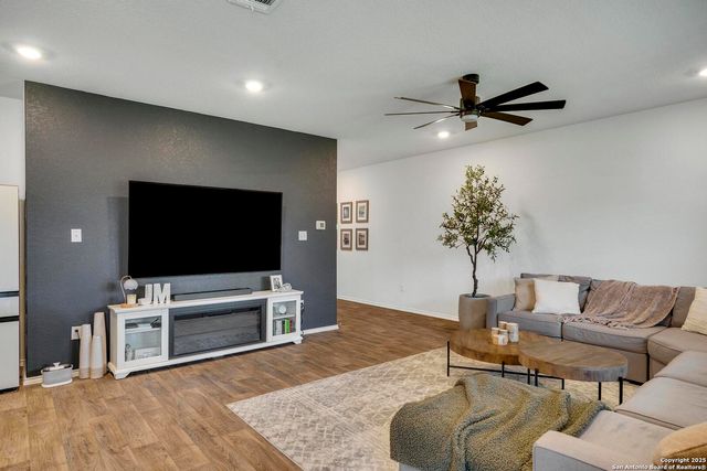 13943 oolite, San Antonio, TX 78253