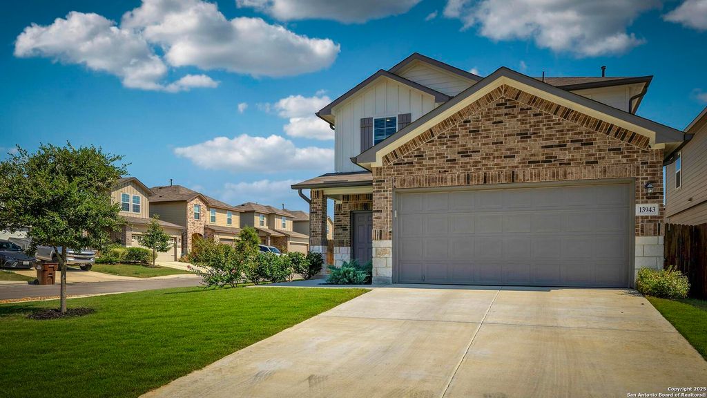13943 oolite, San Antonio, TX 78253