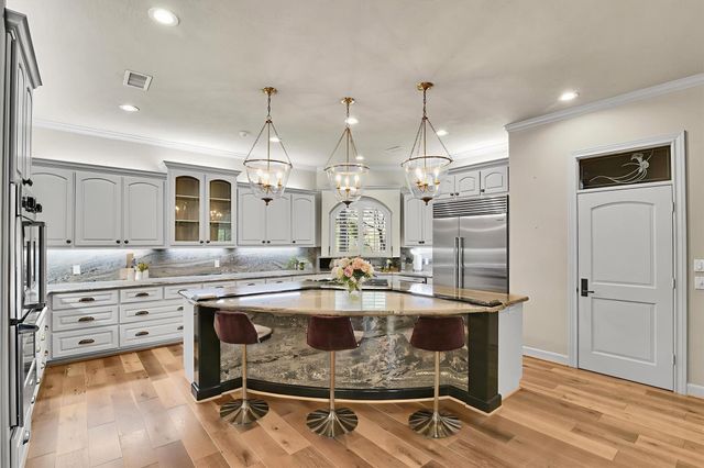 6166 Canyon Ridge Lane, Conroe, TX 77304