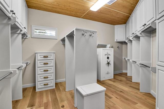 6166 Canyon Ridge Lane, Conroe, TX 77304