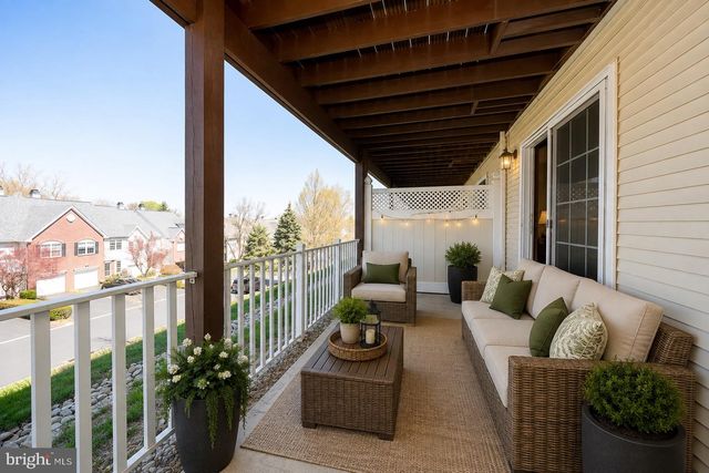 234 LOOKOUT PL, Wayne, PA 19087