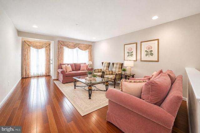 234 LOOKOUT PL, Wayne, PA 19087