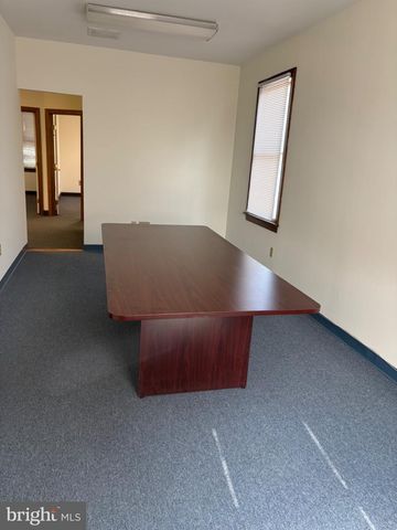 739 S WHITE HORSE PIKE, Audubon, NJ 08106
