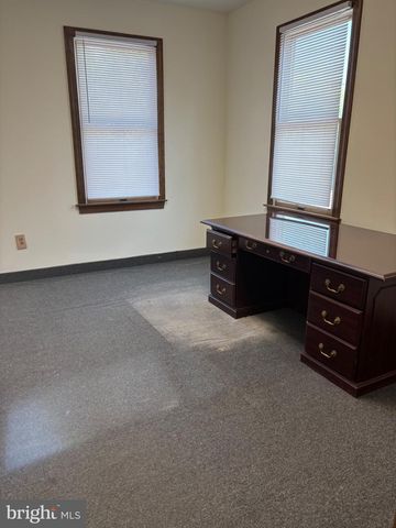 739 S WHITE HORSE PIKE, Audubon, NJ 08106