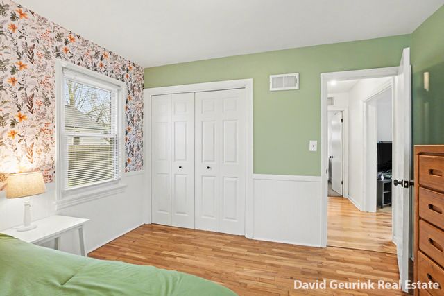 175 E 32nd Street, Holland City, MI 49423