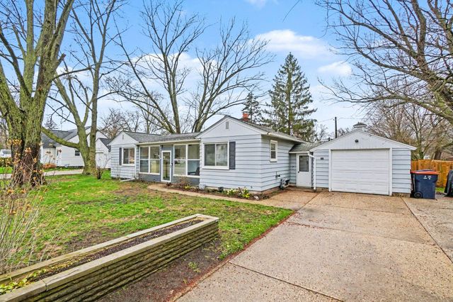 175 E 32nd Street, Holland City, MI 49423