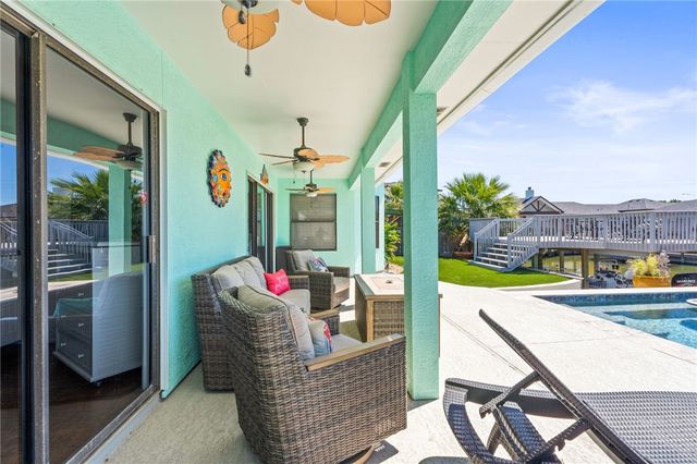 13849 Doubloon St, Corpus Christi, TX 78418