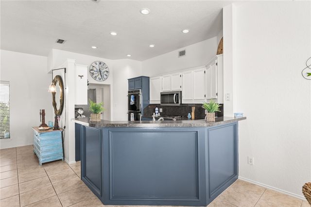 13849 Doubloon St, Corpus Christi, TX 78418