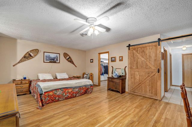 115 Ravenhill Drive, Highlandville, MO 65669