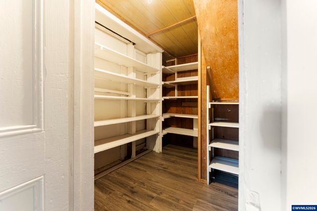 3303 Long St, Sweet Home, OR 97386