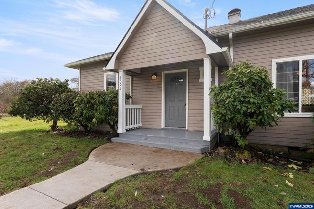 3303 Long St, Sweet Home, OR 97386