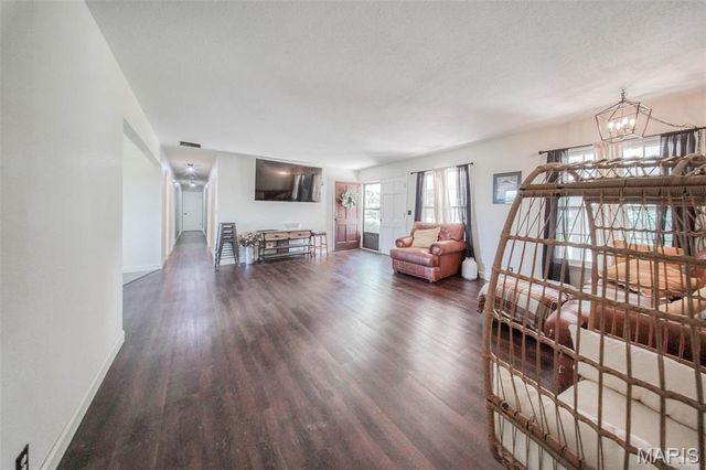 12575 State Route F, Rolla, MO 65401