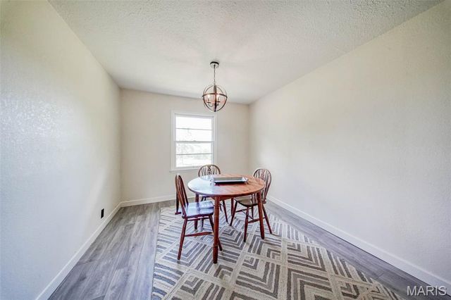 12575 State Route F, Rolla, MO 65401