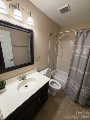12207 Landing Green Drive, Charlotte, NC 28277