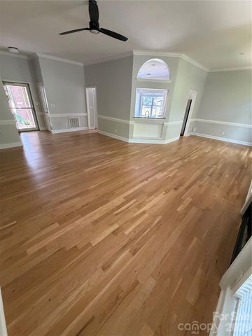 12207 Landing Green Drive, Charlotte, NC 28277