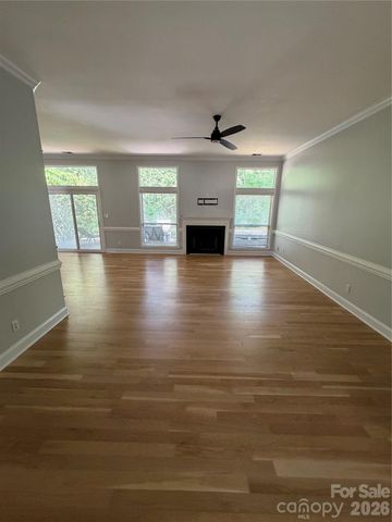 12207 Landing Green Drive, Charlotte, NC 28277